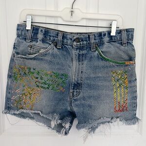 Vintage 80s‎ Levi’s reworked cut off embroidered jean denim shorts size 32”